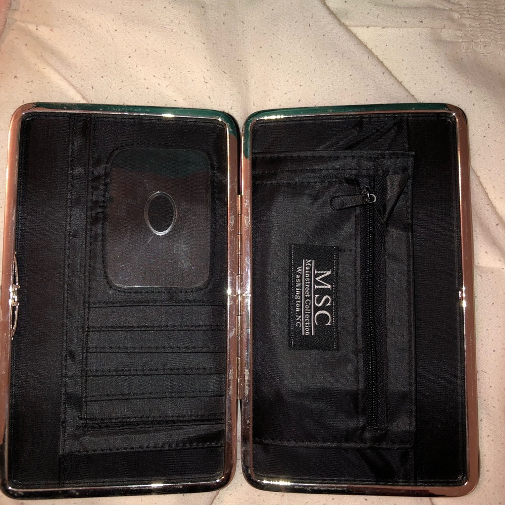 M Wallet - Picture 3 of 3
